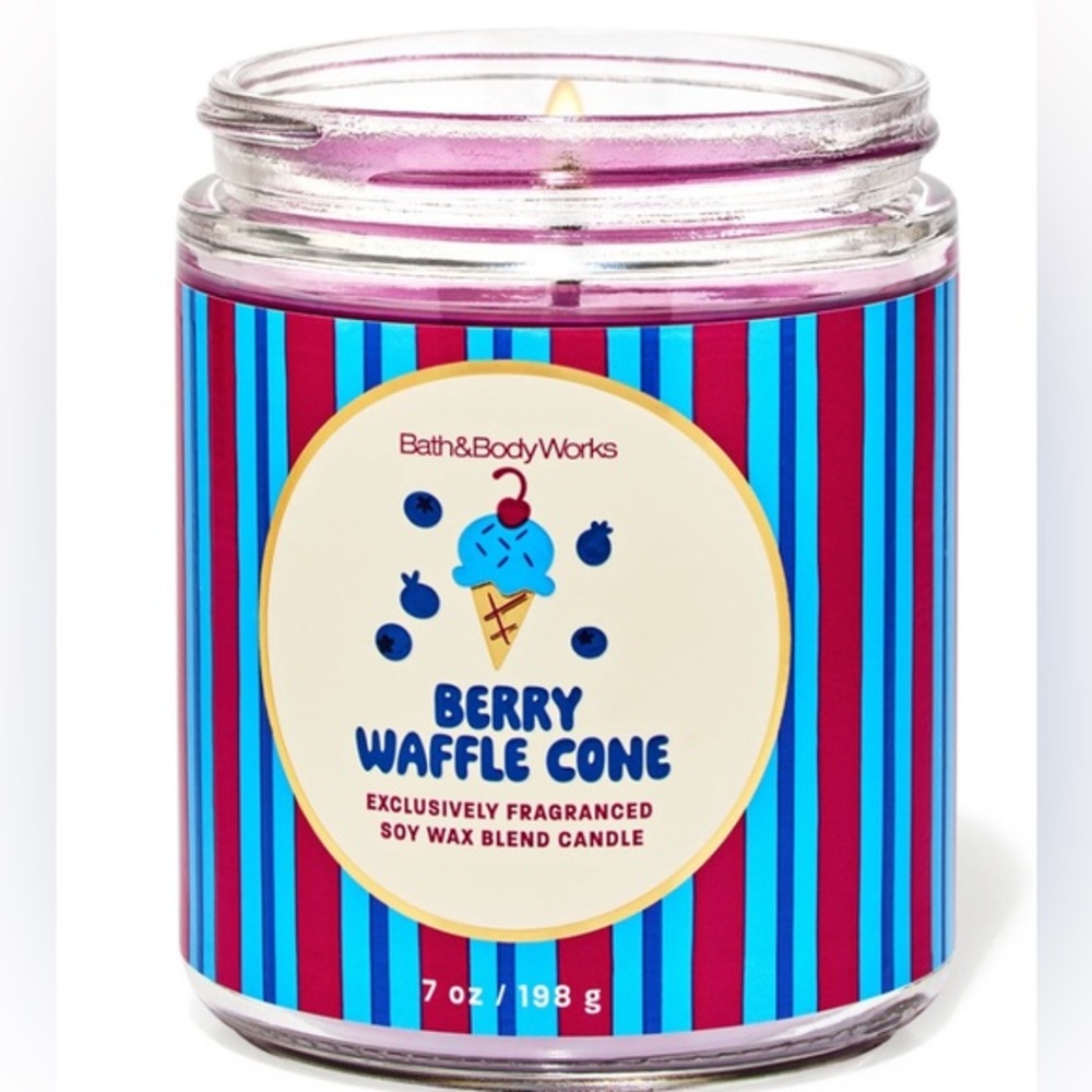 Bath & Body Works Berry Waffle Cone Candle